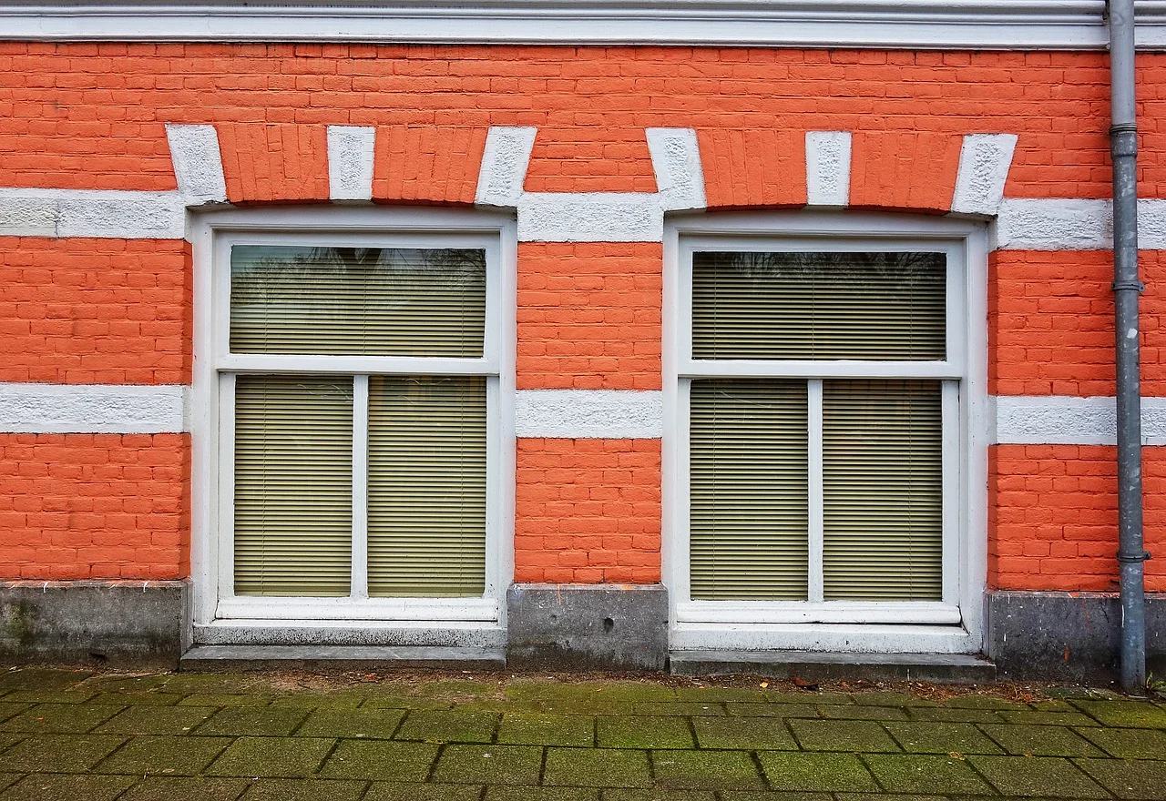 facade-3112189_1280